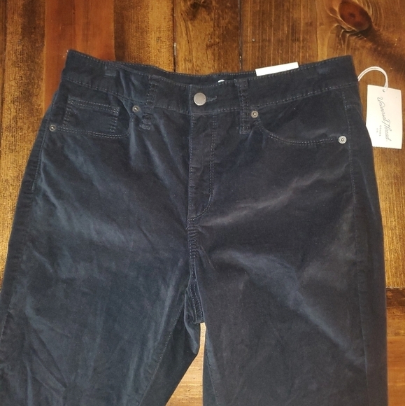 Black velvet high rise skinny pants Universal Thread Size 10 NEW - Picture 4 of 11